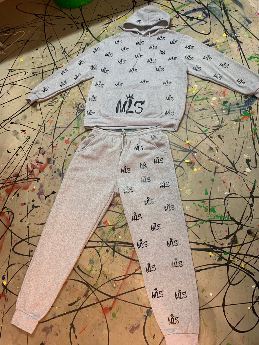 Grå Joggingsæt - Komfort og Stil til Aktiv Livsstil